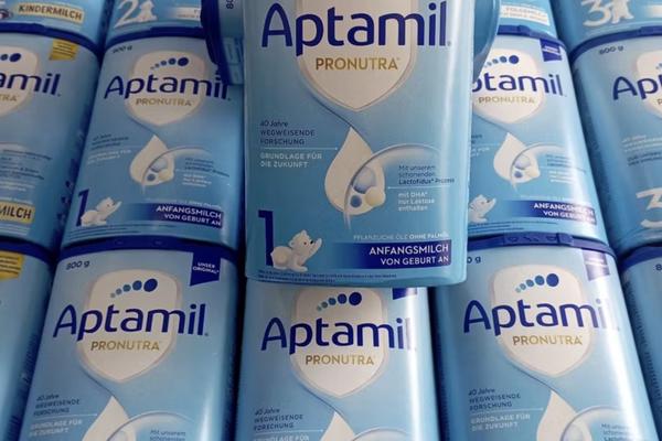 Liên quan vụ sữa Aptamil bị thu hồi ở châu Âu, Việt Nam khẩn trương kiểm soát thị trường