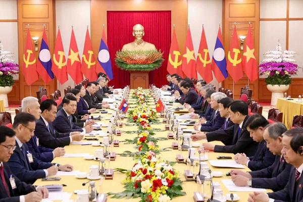Quan hệ Việt - Lào: Từ gắn kết chiến lược đến hợp tác toàn diện