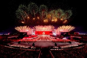 Từ DIFF Đà Nẵng tới đại nhạc hội pháo hoa Hà Nội: Những dấu ấn khẳng định vị thế “ông lớn pháo hoa” Sun Group