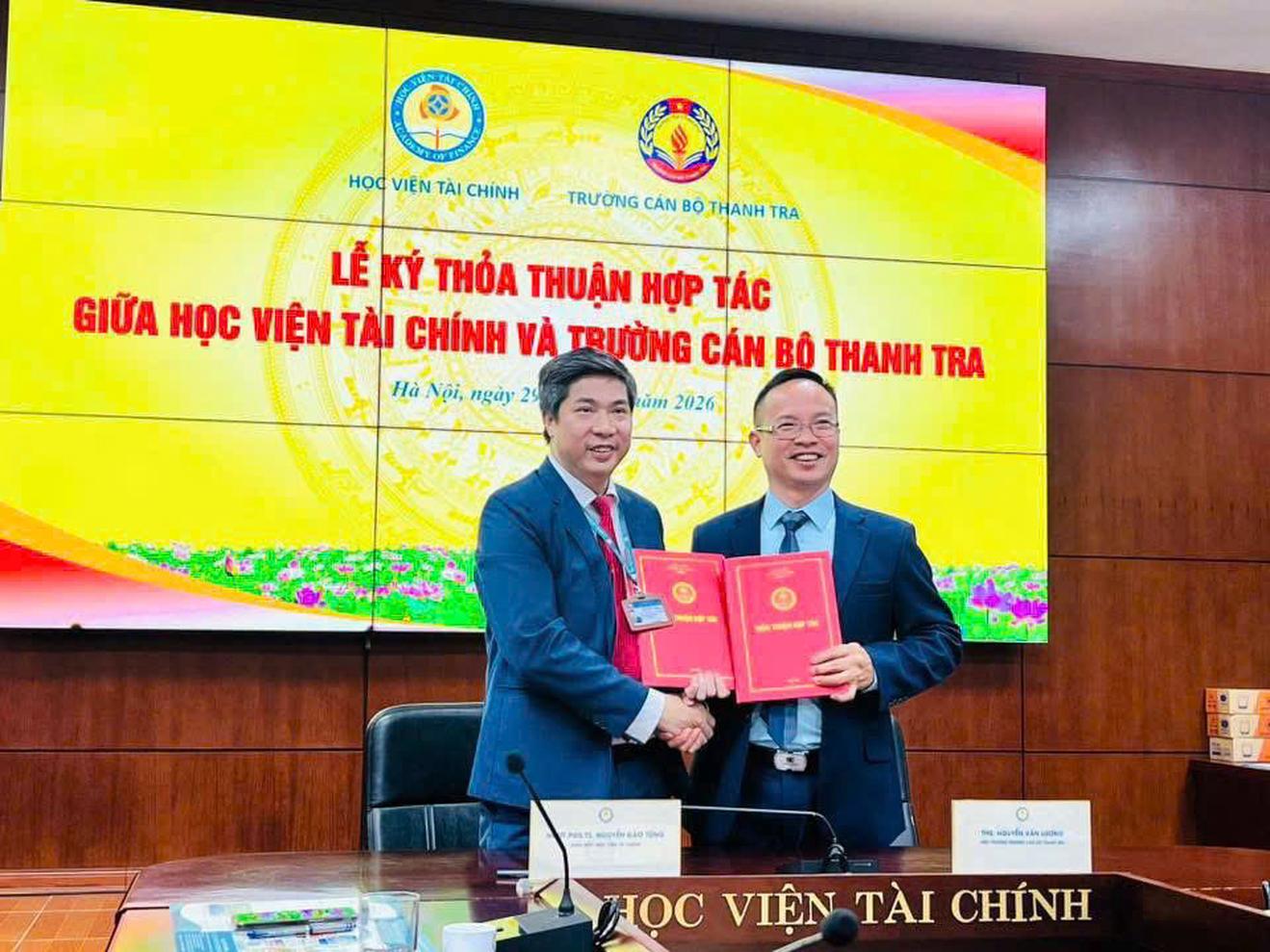 Tăng cường hợp tác đào tạo, bồi dưỡng và nghiên cứu khoa học giữa Học viện Tài chính và Trường Cán bộ Thanh tra