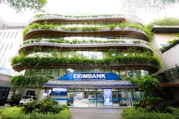 Eximbank báo lãi hơn 1.500 tỷ đồng, ưu tiên dự phòng rủi ro trong giai đoạn chuyển đổi