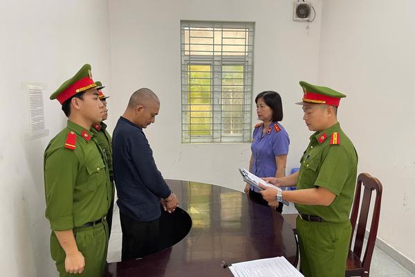 Đà Nẵng: Khởi tố các đối tượng lừa đảo "chạy" suất nhà ở xã hội