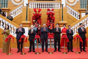 Tổng Bí thư và Chủ tịch nước cắt băng khánh thành trụ sở làm việc Cơ quan Chủ tịch nước