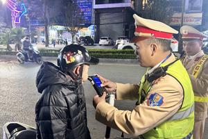 Công an Thanh Hoá: Quyết liệt xử lý vi phạm nồng độ cồn dịp Tết Nguyên đán Bính Ngọ