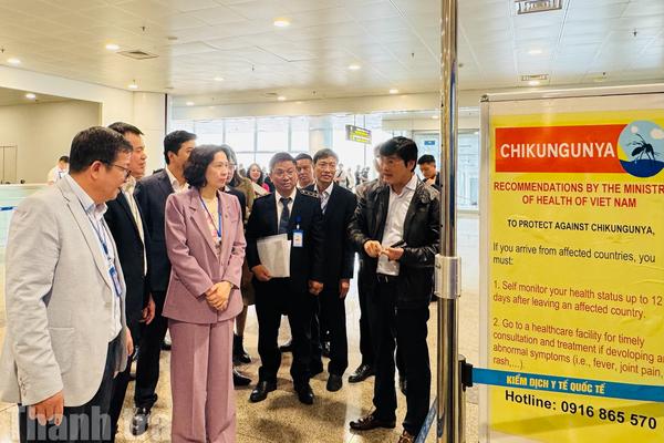 Chuẩn hóa khoa truyền nhiễm bệnh viện gần sân bay, sẵn sàng ứng phó dịch bệnh