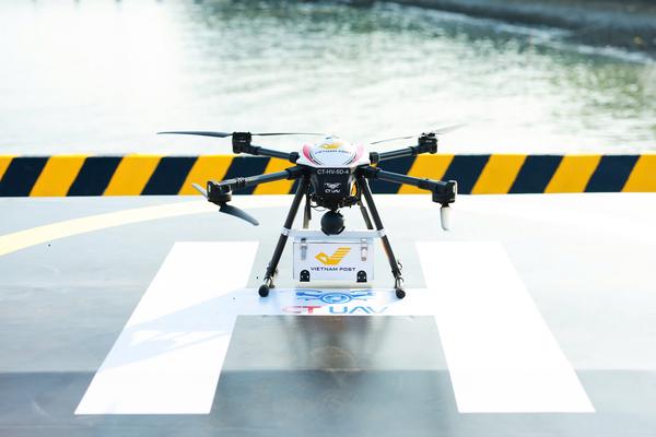Thành phố đầu tiên ở ASEAN bay vượt biển giao hàng bằng UAV