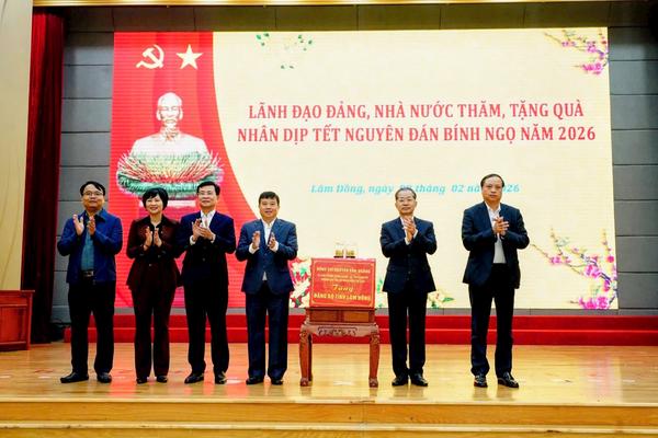 Chánh án TAND Tối cao Nguyễn Văn Quảng gửi Thư chúc Tết tới toàn bộ cán bộ ngành Toà án