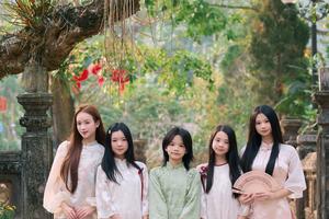 Một ngày đầu xuân ở Đền Gióng