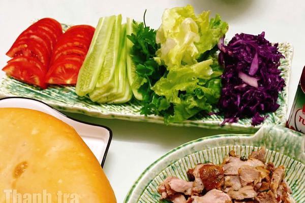 Lời khuyên từ chuyên gia dinh dưỡng cho trẻ em dịp Tết Bính Ngọ