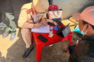 Lâm Đồng: Xử lý gần 1.000 trường hợp vi phạm giao thông trong 3 ngày Tết