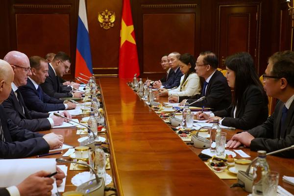 Nga sẵn sàng hợp tác sâu rộng với Việt Nam trên nhiều lĩnh vực chiến lược