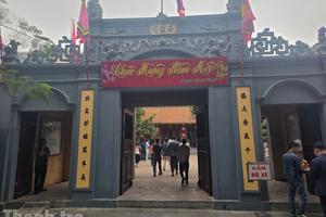 Du xuân Đền Nghè, bái vọng Nữ tướng Lê Chân