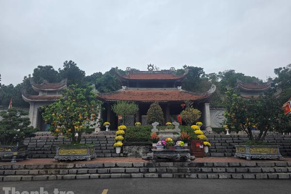 Về Hải Phòng vãn cảnh đền Cao An Phụ linh thiêng