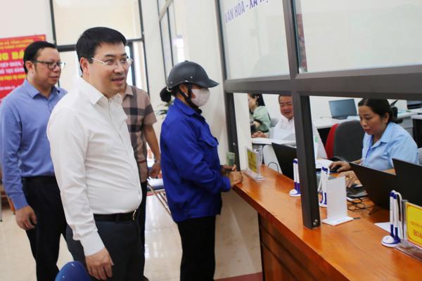 Lào Cai kiểm tra công vụ từ tỉnh đến xã để tháo gỡ vướng mắc