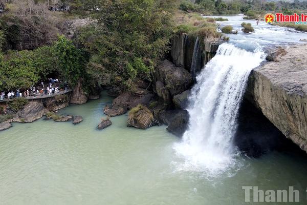 "Nàng thơ của đại ngàn" níu chân lữ khách