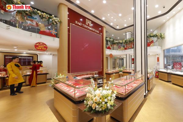 Khai trương cửa hàng lớn nhất của Bảo Tín Mạnh Hải tại TP Hồ Chí Minh