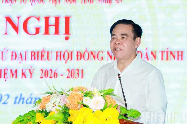 Chủ tịch UBND tỉnh Nghệ An đối thoại thẳng thắn với cử tri xã Thiên Nhẫn