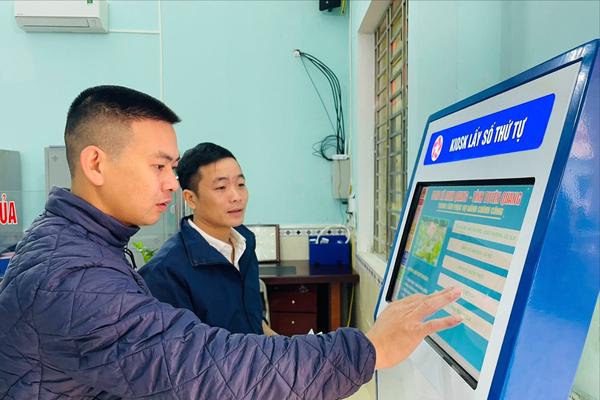 Tuyên Quang: Tăng cường dịch vụ công trực tuyến, chống lãng phí đầu tư