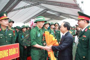 1.690 công dân Hà Tĩnh lên đường thực hiện nghĩa vụ bảo vệ Tổ quốc