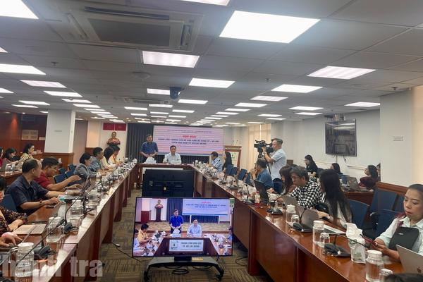 TP HCM: Xử lý gần 600 trường hợp vi phạm TTATGT đường sắt