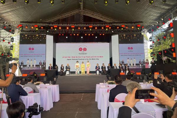 Lễ hội Việt - Nhật lần thứ 11 tại TPHCM: “Cùng nắm chặt tay nhau, Trẻ em - Trái đất - Tương lai”
