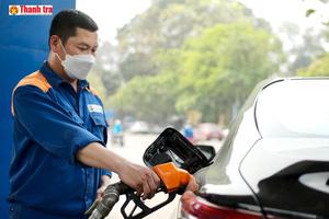 Hà Nội: Nguồn cung xăng dầu ổn định, người dân không nên tích trữ