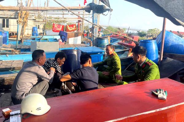 Thanh Hoá: Ngư dân được bảo đảm quyền, nghĩa vụ bầu cử