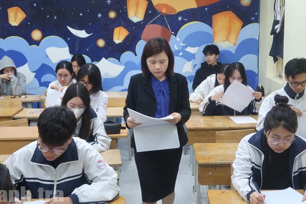 Thông tư 19: Lời giải mới cho "bài toán" dạy thêm