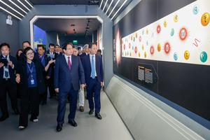 Thủ tướng: Công nghệ vũ trụ là lĩnh vực chiến lược cần ưu tiên đầu tư, từng bước làm chủ