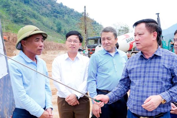 Nghệ An: Tăng tốc xây dựng trường nội trú liên cấp hơn 361 tỷ đồng ở vùng biên