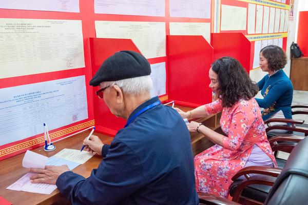 Gần 79 triệu cử tri sẽ đi bỏ phiếu tại 72.000 khu vực để bầu đại biểu khóa mới