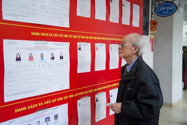 Cử tri 102 tuổi ở Hải Phòng đi bỏ phiếu, đặc khu Bạch Long Vĩ 100% cử tri đã đi bầu cử