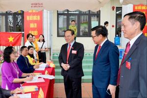 Quảng Ninh: Bí thư Tỉnh ủy Quản Minh Cường kiểm tra công tác bầu cử tại các phường Hạ Long, Hồng Gai và Bãi Cháy