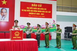 Thanh Hoá: Hơn 1.700 cử tri Công an bỏ phiếu bầu cử