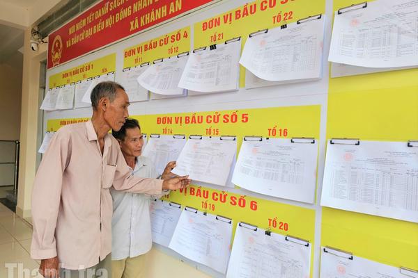 Cà Mau: Đến 11 giờ ngày 15/3, hơn 1,1 triệu cử tri đã bỏ phiếu