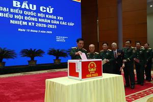 Cử tri quân đội nêu cao tinh thần trách nhiệm trong lựa chọn đại biểu ưu tú