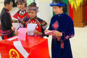 Hà Tĩnh: Sắc màu ngày hội bầu cử nơi cửa ngõ biên giới