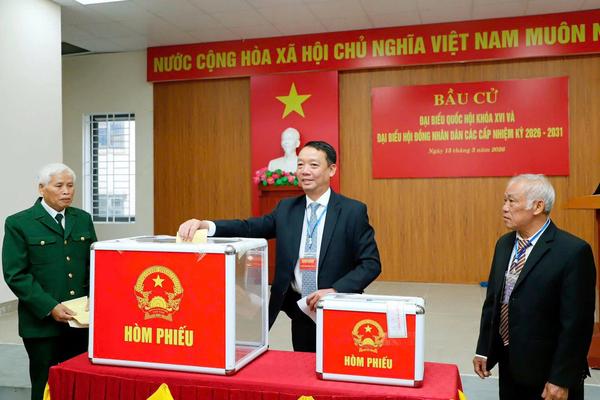 Hà Tĩnh: 99,98% cử tri tham gia bầu cử Quốc hội và đại biểu HĐND các cấp