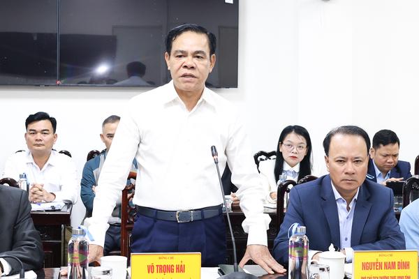 Chủ tịch UBND tỉnh Nghệ An tiếp công dân, chỉ đạo rà soát nhiều vụ việc liên quan đất đai