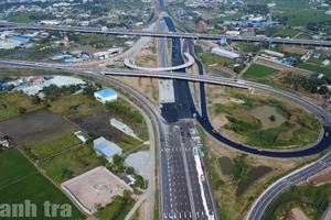 Vật liệu xây dựng tăng giá bất thường, nghi vấn qua trung gian “đẩy giá”