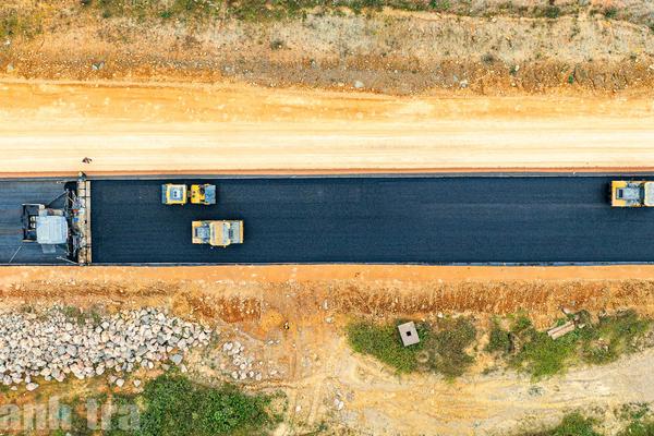 Ký kết hợp đồng tín dụng 1.400 tỷ dự án Đồng Đăng – Trà Lĩnh giai đoạn 2