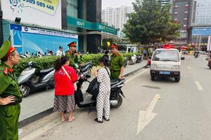 Hà Nội: Phường Thanh Xuân quyết liệt dẹp "vấn nạn" lấn chiếm vỉa hè