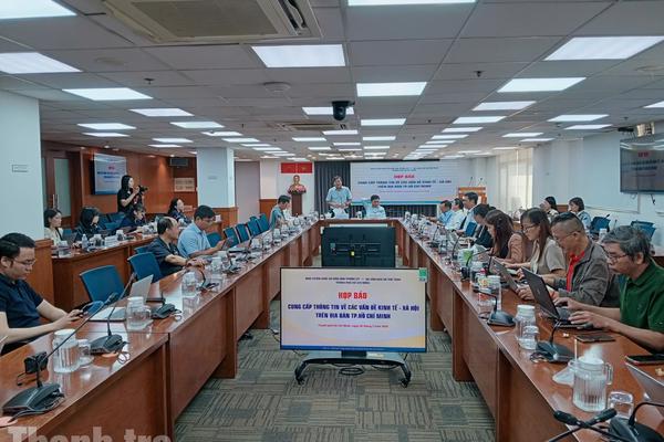 TPHCM: Triển khai các chương trình kích cầu du lịch dịp lễ 30/4 và 1/5