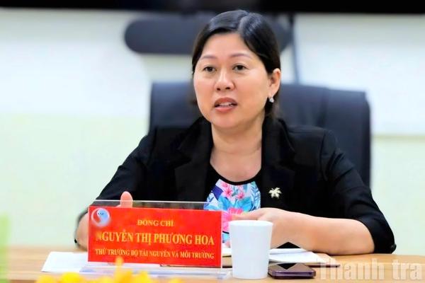 Lãnh đạo Bộ Nông nghiệp và Môi trường tiếp công dân khiếu nại về đất đai