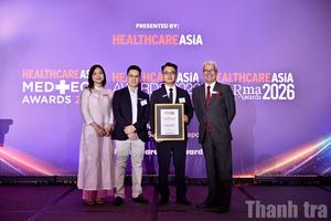 Long Châu tiếp tục “giữ chuỗi” là nhà thuốc Việt Nam duy nhất thắng giải thưởng lớn tại Healthcare Asia Pharma Award