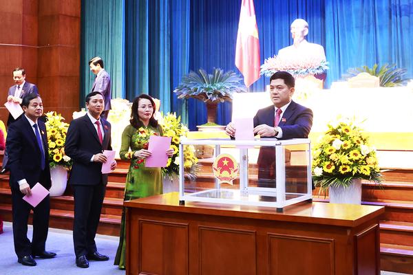 Bầu nhiều chức danh chủ chốt HĐND tỉnh Bắc Ninh