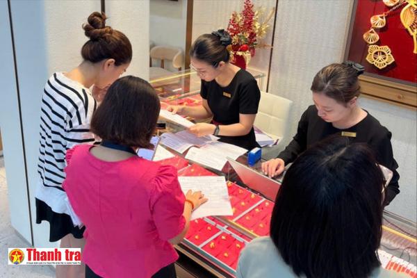 Giá vàng hôm nay 29/3: Biến động mạnh, đà tăng có bền?