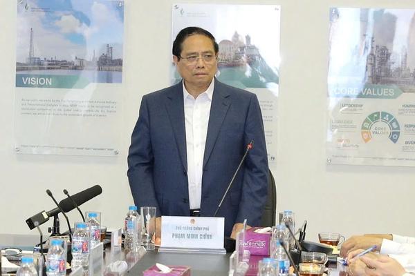 Thủ tướng Chính phủ kiểm tra kho dầu, chỉ đạo gỡ khó cho Nghi Sơn