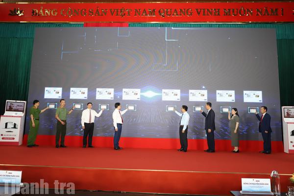 Thanh Hóa ra mắt Kiosk thông minh phục vụ hành chính số