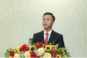 Ông Nguyễn Việt Hùng được bầu làm Chủ tịch UBND tỉnh Khánh Hòa với tỷ lệ 100% phiếu